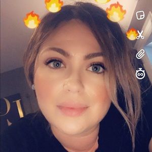 Meet your Posher, Marisol